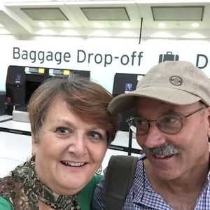 Meet your Posher, Debbie